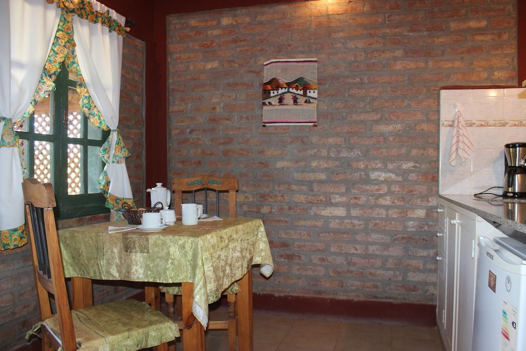 El Aleman Aparthotel Barreal Room photo